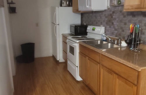 Anclote River Acres Cottage | Enjoyable 1 bed cozy cottage with AC in charming New Port Richey on the river.