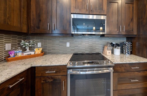 Moab Condo | Entrada 611 | 4BR Luxury Townhome, Pool, Hot Tub, Garage