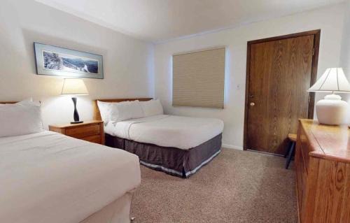 Vail Hotel | Enzian - CoralTree Residence Collection