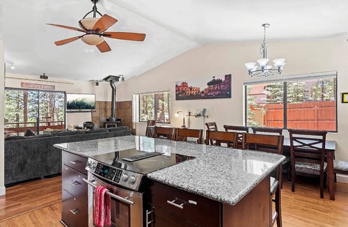 Kachina Village House | Eternal Treehouse | Hot Tub, Outdoor Paradise, Entertainment & Scenic Pine Views