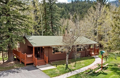 Estes Park Cabin | Evergreen Cabin B: Scenic River Views