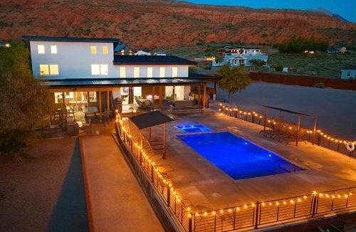 Moab South Valley House | Exclusive Retreats Desert Panorama with Private Pool, Hot Tub, Bocce Court