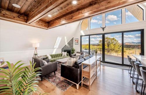 Torrey Ski Chalet | Experience Pure Glamping on this A-frame Placed in the Middle of the Desert in Wayne County, Utah