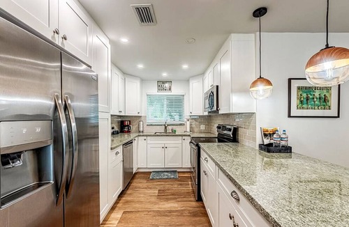 Pompano Beach House | Fabulous Beach House - 1 Block from beach!