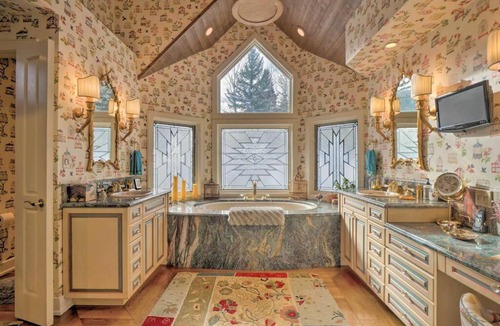 Avon Villa | Family friendly, Elite Beaver Creek home Sleeps 14