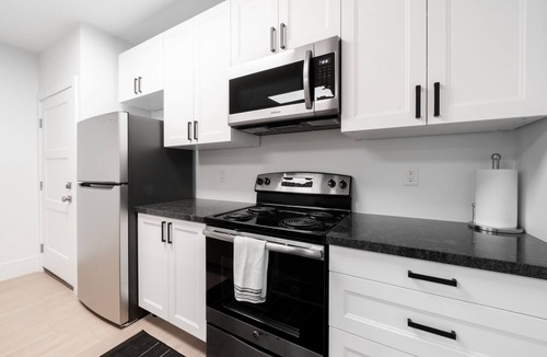 Farmington House | Family Getaway Near Lagoon & Station Park, Basement Stay