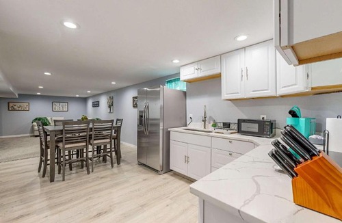 Dupont House | Family Home in Arvada with king beds and bunkbed
