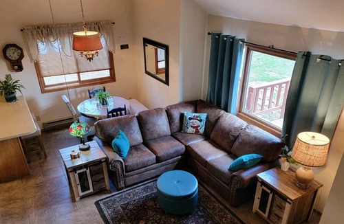 Pagosa Springs House | Family Retreat across from Lake, end unit w/ deck/yard, easy access launch boats