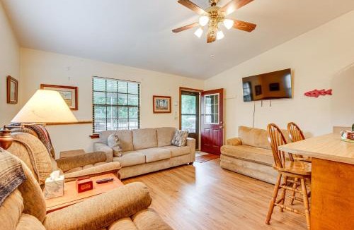 Quincy House | Fisherman's Paradise! Lake Talquin Townhome