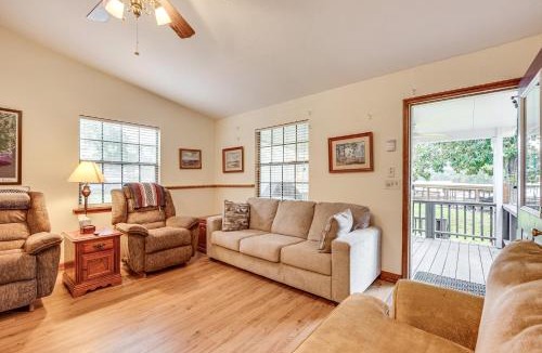 Quincy House | Fisherman's Paradise! Lake Talquin Townhome