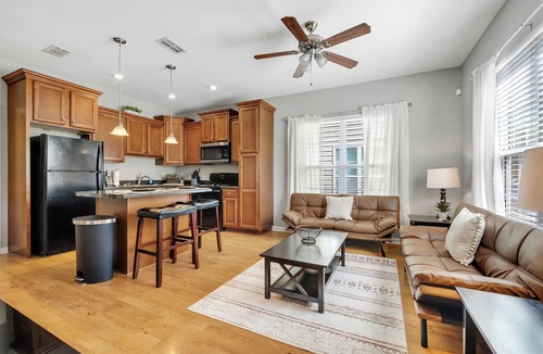 Tallahassee Apartment | FSU Home Base! Poolside Retreat 3 Mi to Campus