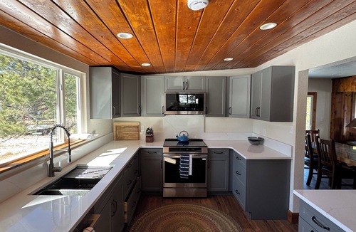 Sedalia Cabin | Fully Renovated 3 BDRM Sedalia Cabin! Fishermen & Outdoor Enthusiasts Getaway!