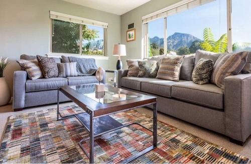 Canyon Rim House | Fun and Perfect Location for SLC and Outdoors!
