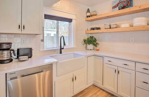 Barths House | Gorgeous Denver Cottage < 1 Mi to Sloans Lake
