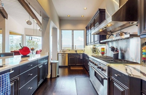Snowmass Village House | Gorgeous mountain mansion with amazing views & pool table - close to the slopes