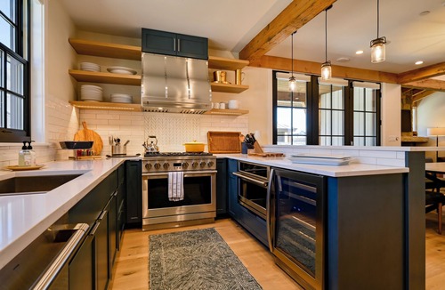 Crested Butte Cottage | Grand Mountain Retreat: 6 Cottages & 6 Townhomes for Up to 89 Guests