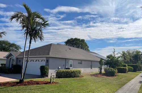 Central Naples House | Great Naples Vacation House with Pool at Briarwood.