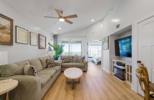 Palm Island Villa | Great Nightly Price! Gorgeous Gulf View Villa B3622A