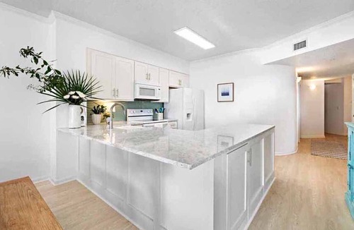 Seagrove Beach Condo | Gulf front condo, Dunes of Seagrove, sleeps 8, with private beach in Seagrove