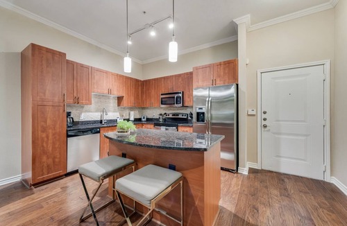 Grapevine Apartment | GV001 – World Cup Stay - 20 min to AT&T - Sleeps 3 - Free Parking