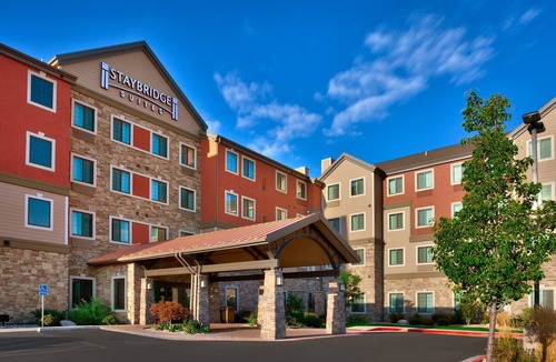 Midvale Apartment | Heated Pool & Hot Tub Access + Free Breakfast Buffet. Studio Suite great for Business Travelers!