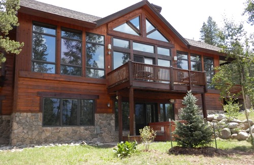 The Highlands House | Highlands Luxury Mnt Home, All Ski Run Views, Close to Gondola, Free VIP Shuttle