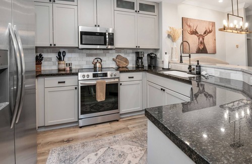 Highlands Townhomes Condo | Highlands Slopeside | 3BR Ski-In/Ski-Out Corner Condo