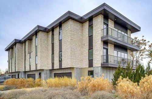 East Central House | Hike, Ski & Explore SLC: Walkable Luxury Townhome