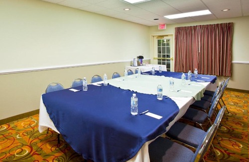 Boys Ranch Hotel | Holiday Inn Express Hotel & Suites Live Oak by IHG
