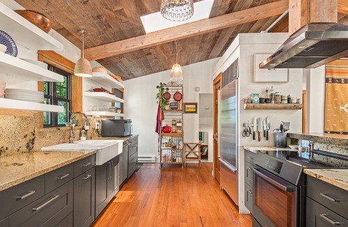 Basalt House | Holland Hills Hideaway | 20 Min to Aspen, Lg. Yard