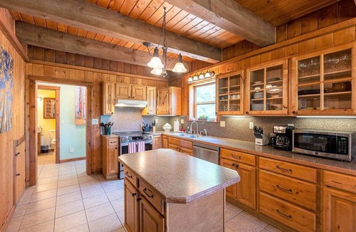 Lake Pagosa Park Cabin | Hot Tub! Secluded Cabin, overlook Lake Pagosa on 39 acres, No Neighbors!