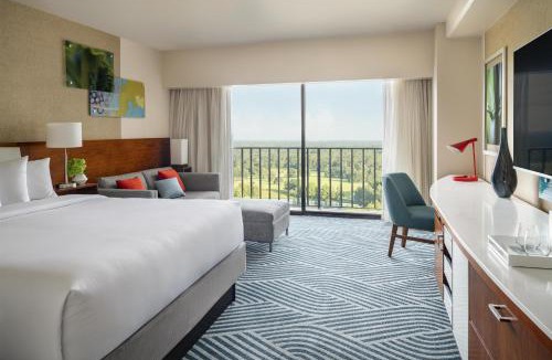 Lake Buena Vista Resort | Hyatt Regency Grand Cypress Resort - Free Shuttle to Theme Parks!