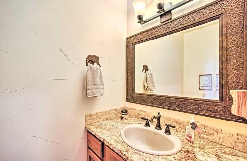 Florissant House | Idyllic Florissant Cabin w/Patio & Hot Tub!