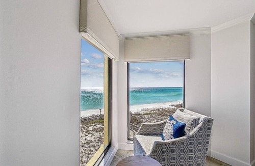 Holiday Isle Condo | Inlet Reef 301 is an absolutely stunning 3 BR - completely remodeled Gulf Front