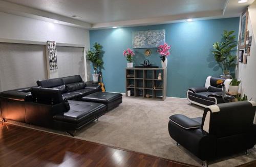 Green Valley Ranch House | Jule Sleep