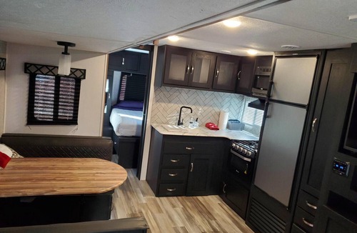 Penrose House | Jupiter Camper Suite - Family planet camper with bunk beds, sleeps six