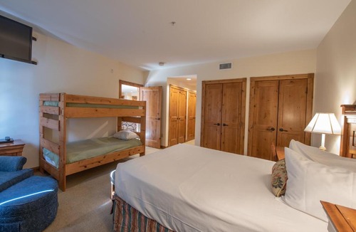 Mount Crested Butte Apartment | Kid-Friendly 2BR 3BA Slopeside Condo