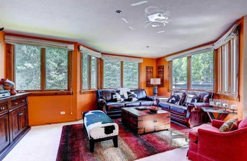 Beaver Creek Apartment | Kiva 336 by East West Hospitality