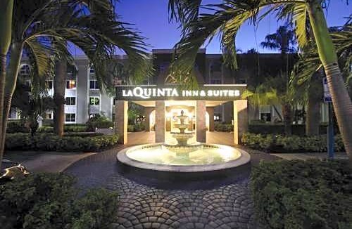 Coral Springs Hotel | La Quinta by Wyndham Coral Springs South