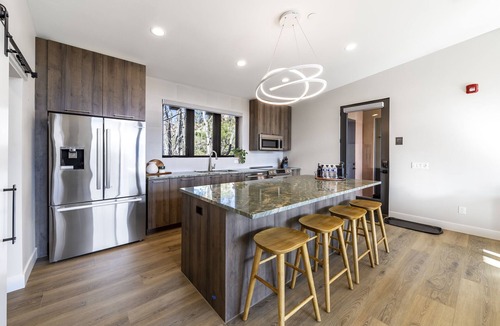 Zion National Park South Entrance Villa | LaFave-Luxury Villa at Zion: Phantom Valley