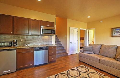 Wildernest Apartment | Lake- & Mtn-view: Resort Hub in Silverthorne!