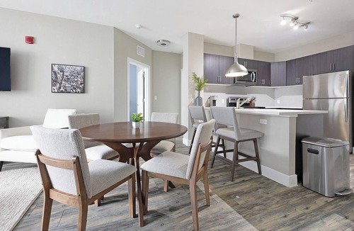 Washington Park West Apartment | Landing | Spectacular 2BD, Clubhouse, Gym