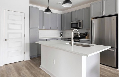 Broomfield Apartment | Landing | Stunning 2BD, Clubhouse, Yoga Studio