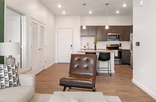 Tarpon Springs Apartment | Landing | Stunning 2BD, Clubhouse