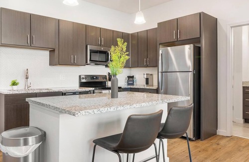 Tarpon Springs Apartment | Landing | Stunning 2BD, Clubhouse