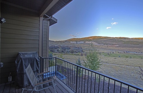 Park City House | Large Townhome with Designer Home Furnishings.