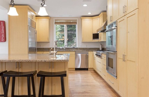 Highland Meadows House | Large West Vail Home - Patio with Private Hot Tub