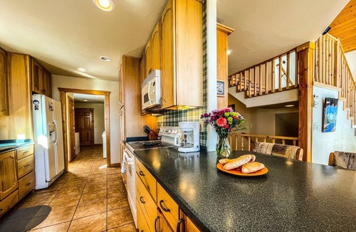 San Juan River Village House | Last-Min Summer Escape! Book Jul/Aug Stay by 7/31, 15% Off
