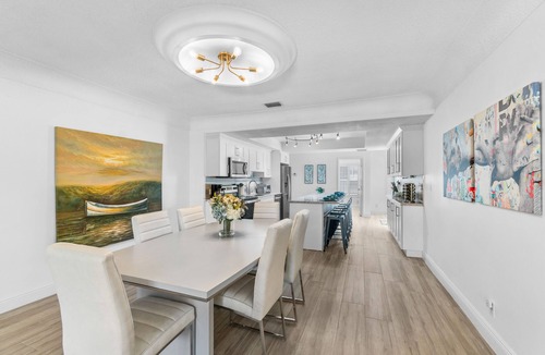 Fort Lauderdale House | Lauderdale By Sea Beach, Amazing 8 Bedroom, 5 Bath, Heated pool, Foosball table.