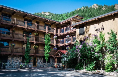 Aspen Condo | Lift One - Stylish three bedroom with walk-out patio